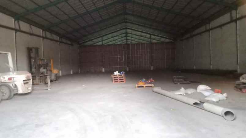 disewakan gudang di romokalisari