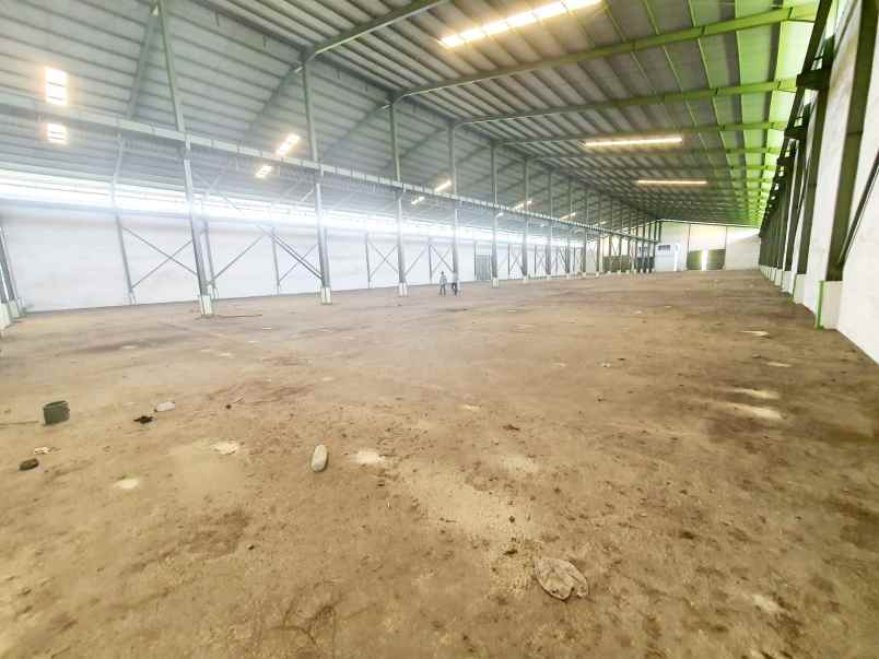 disewakan gudang siap pakai di medan