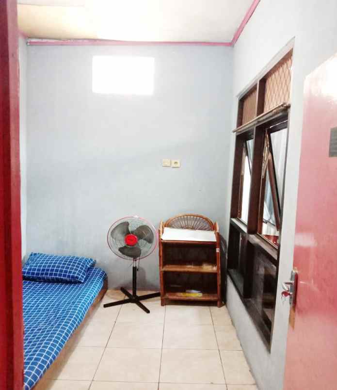 disewakan kost kost pria muslim ida majid