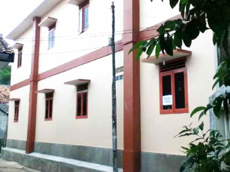 disewakan kost kost umay 12 jl kemang