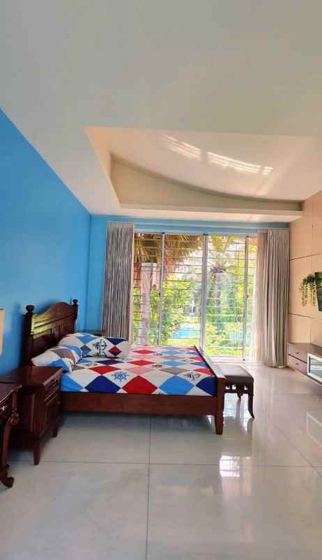 disewakan pakuwon indah villa bukit regency