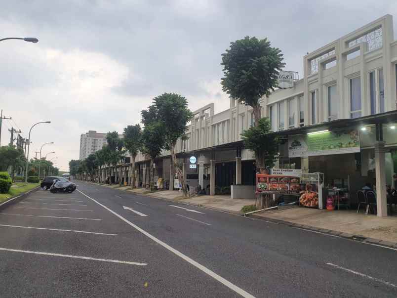 disewakan ruko bizhome pakuwon city cocok untuk usaha