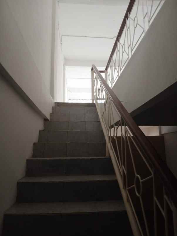 disewakan ruko gudang kantor jalan raya fatmawati