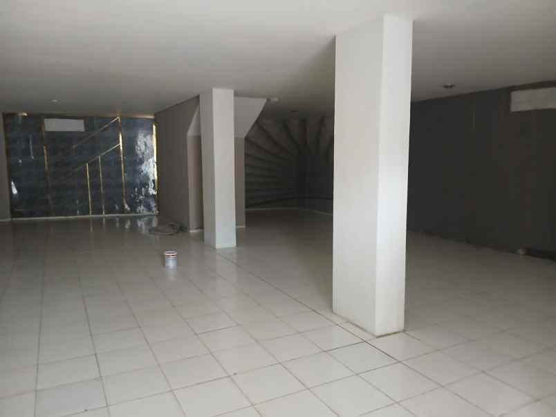disewakan ruko gudang kantor jalan raya fatmawati