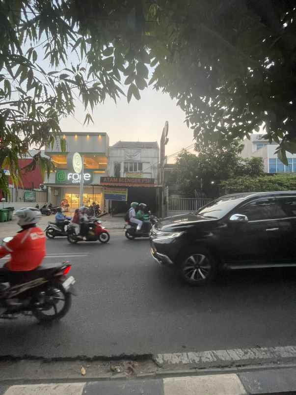 disewakan ruko gudang kantor jalan raya meruya selatan