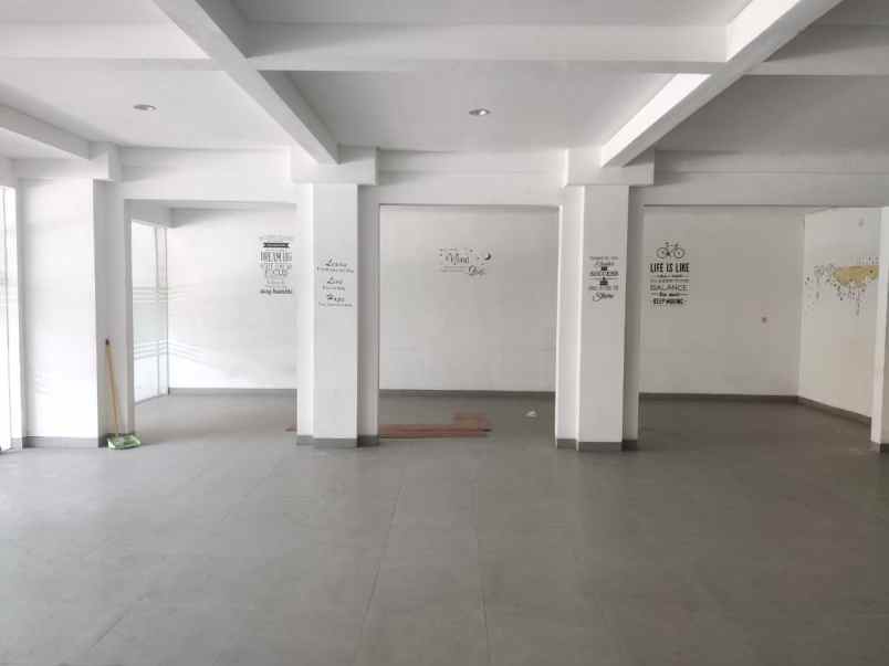 disewakan ruko undaan surabaya