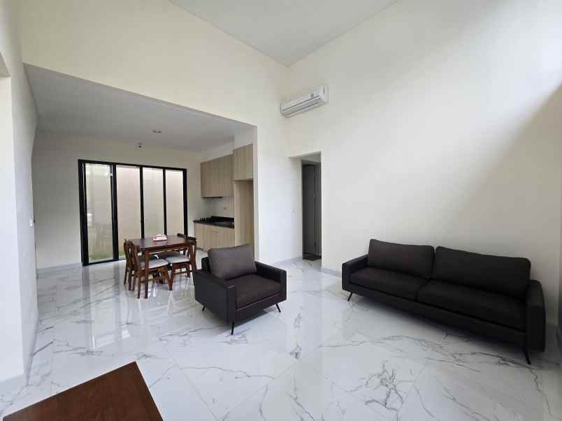 disewakan rumah cluster matana asya jgc