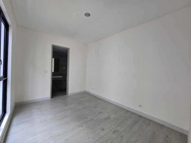 disewakan rumah cluster matana asya jgc