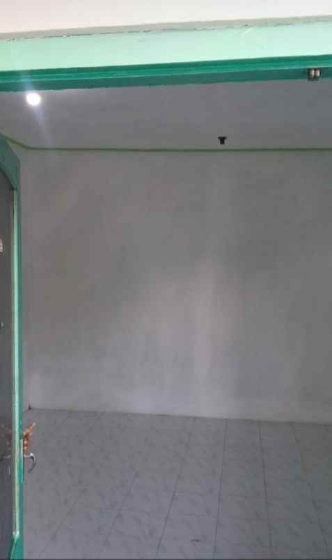 disewakan rumah jl laksda adisucipto km 7