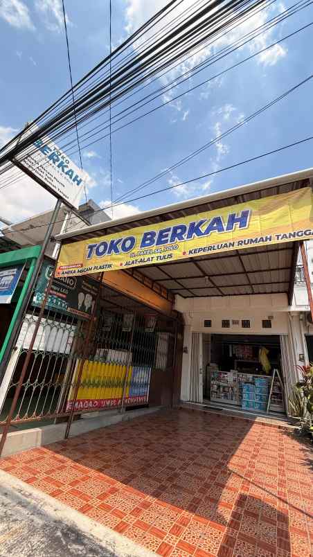 disewakan rumah jl pakel no 5 b kerten