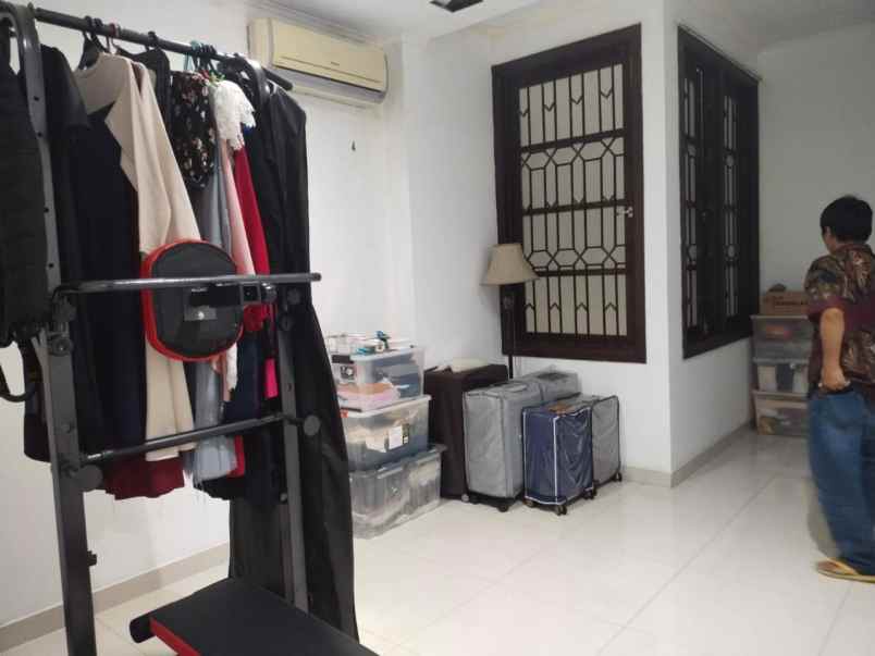 disewakan rumah kelapa gading