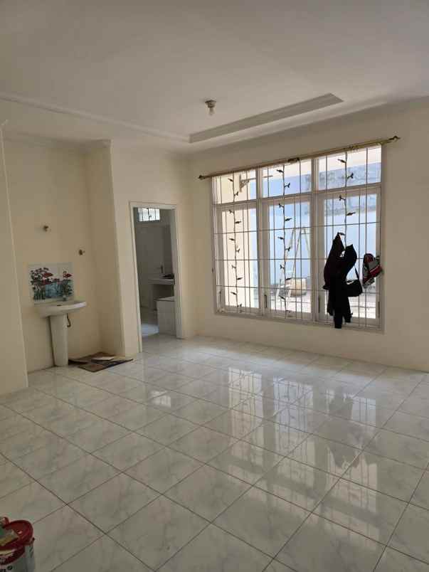 disewakan rumah puri sentra raya citraland