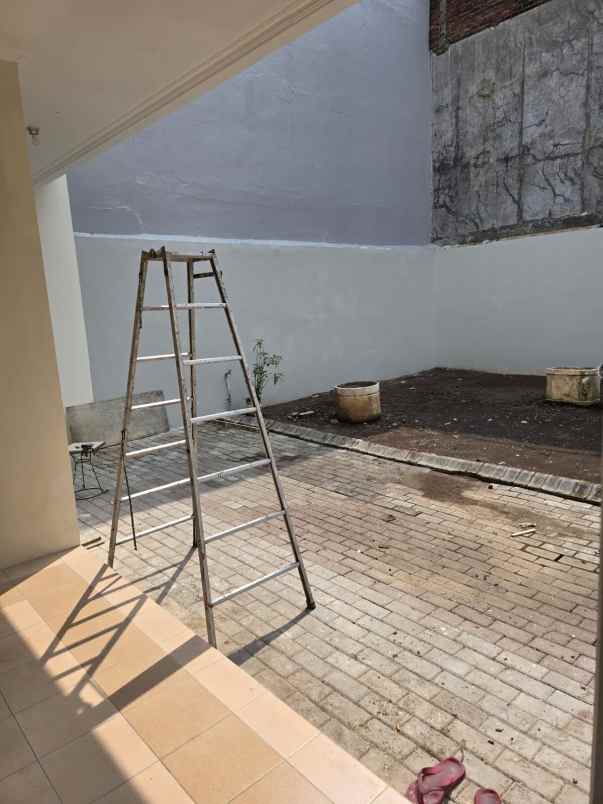 disewakan rumah puri sentra raya citraland