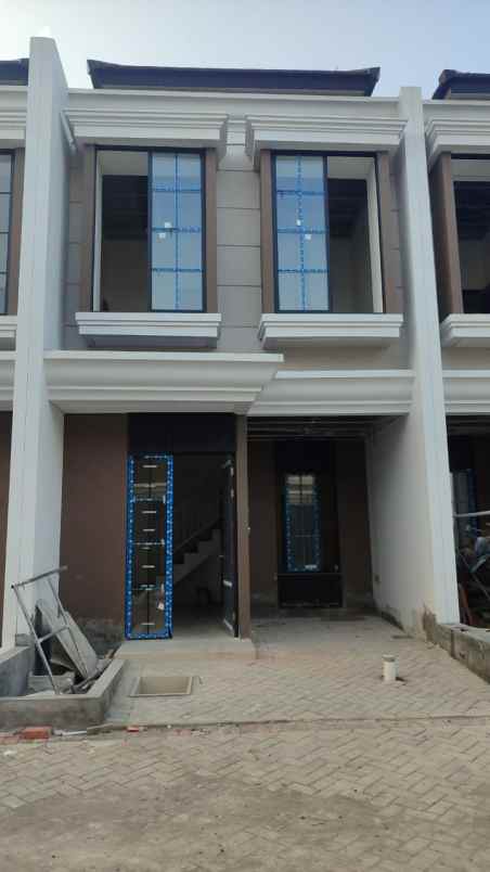 disewakan rumah regency one east point
