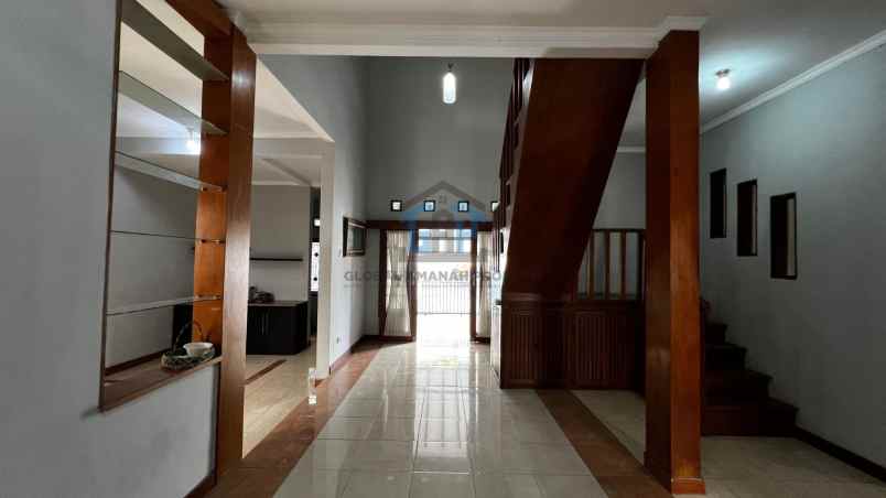 disewakan rumah sariwangi