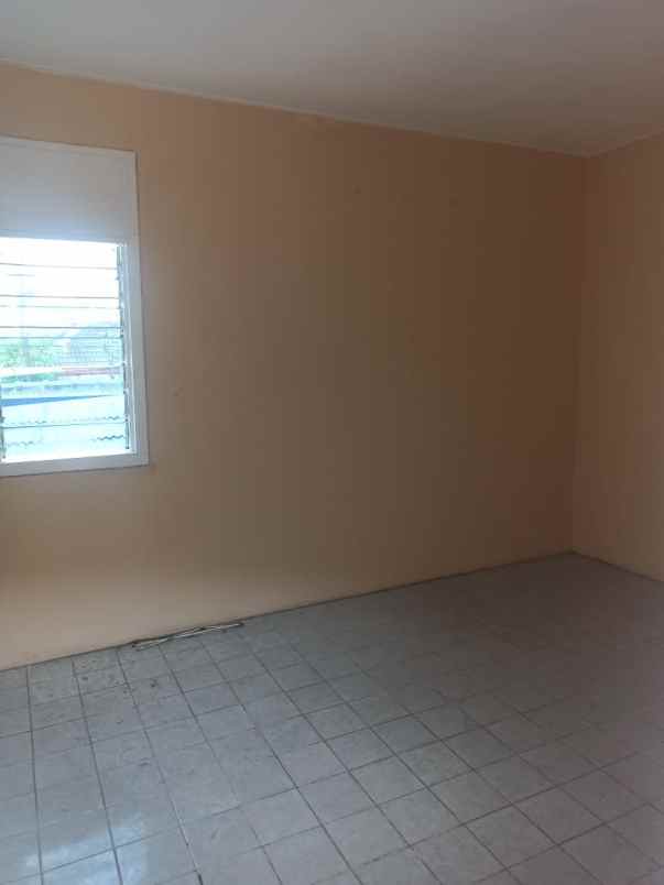 disewakan rumah simpang darmo permai