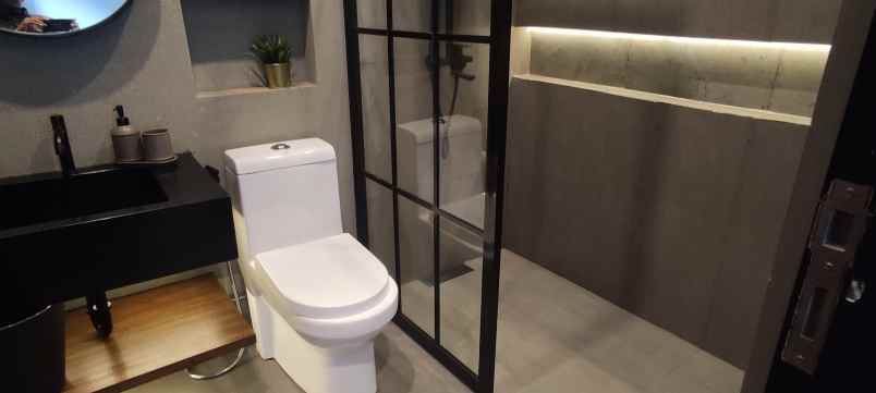 disewakan villa jalan cisarua km 81 taman