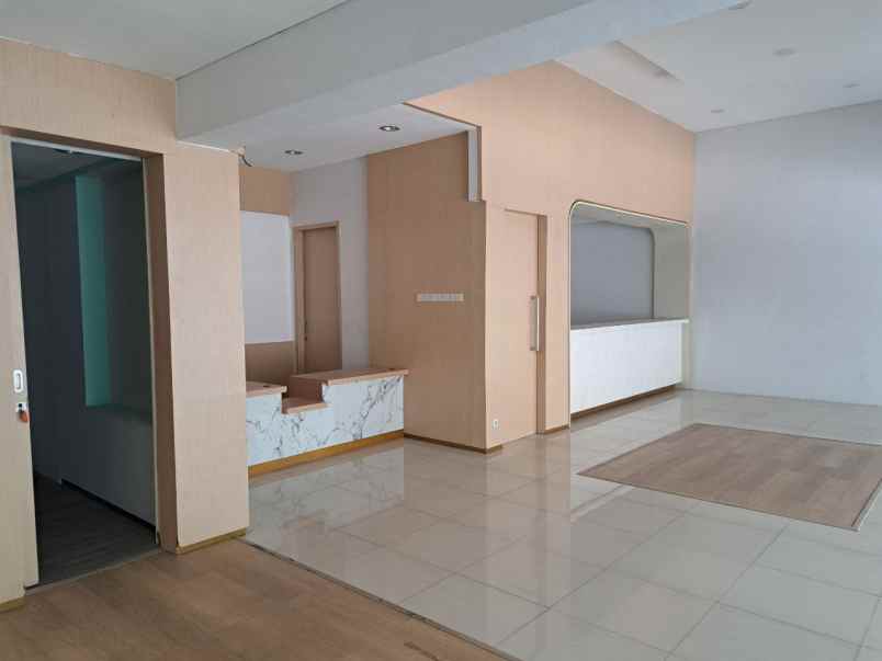 ex bank pemerintah jl diponegoro