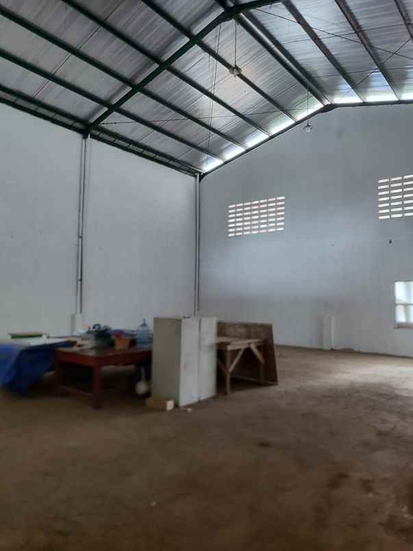 gudang shm ada kantor 2 lantai dicikupa tangerang