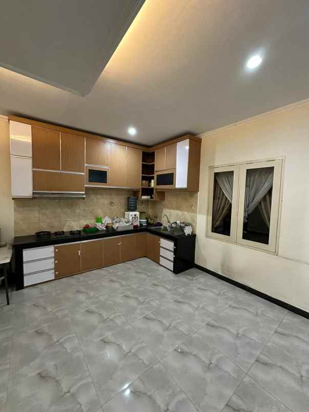 hunian megah di cluster harapan indah bekasi c0078