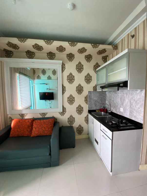 jual apartemen 2 kamar furnish di green pramuka city