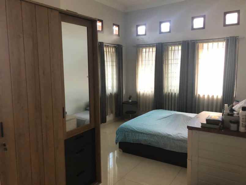 jual cepat rumah cantik di turangga buahbatu bandung