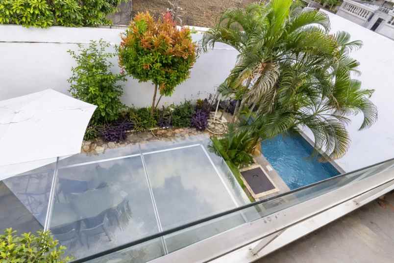 jual rumah baru mewah di bawah pasaran di area