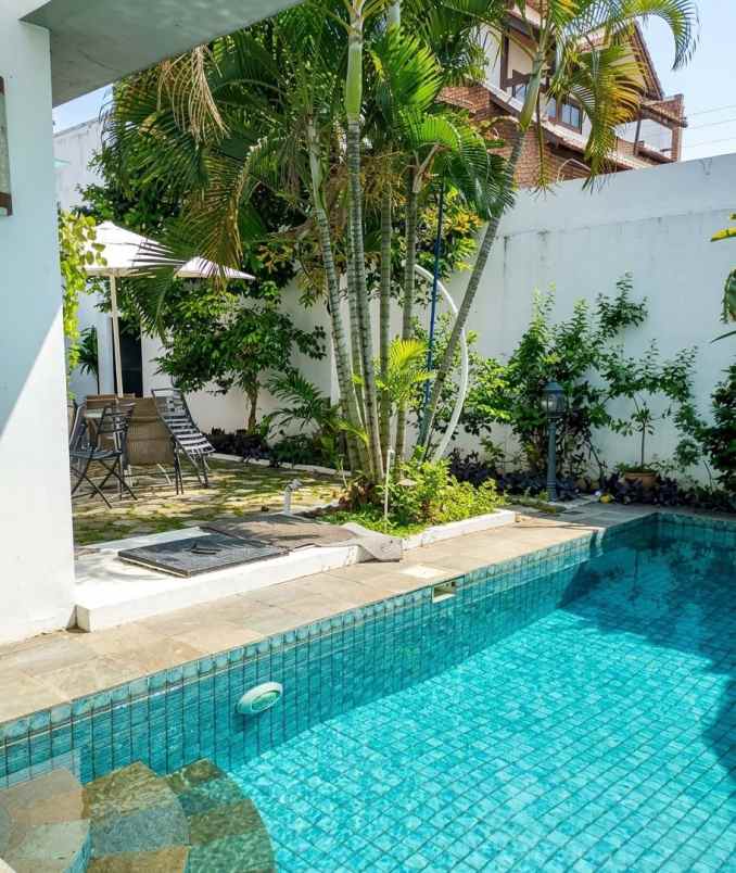 jual rumah baru mewah di bawah pasaran di area