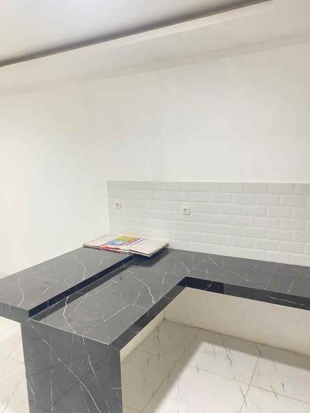 jual rumah baru taman palem lestari jak bar