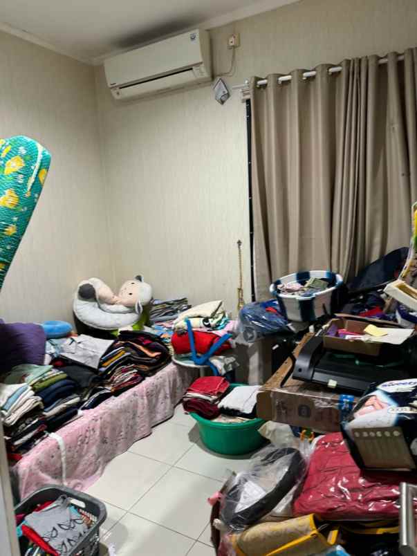 jual rumah furnished primer village cipondoh banten