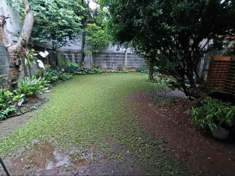 jual rumah luas di komplek citra bagus jakarta selatan