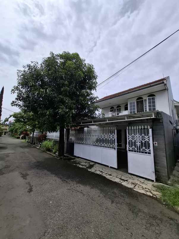 jual rumah luas di komplek citra bagus jakarta selatan