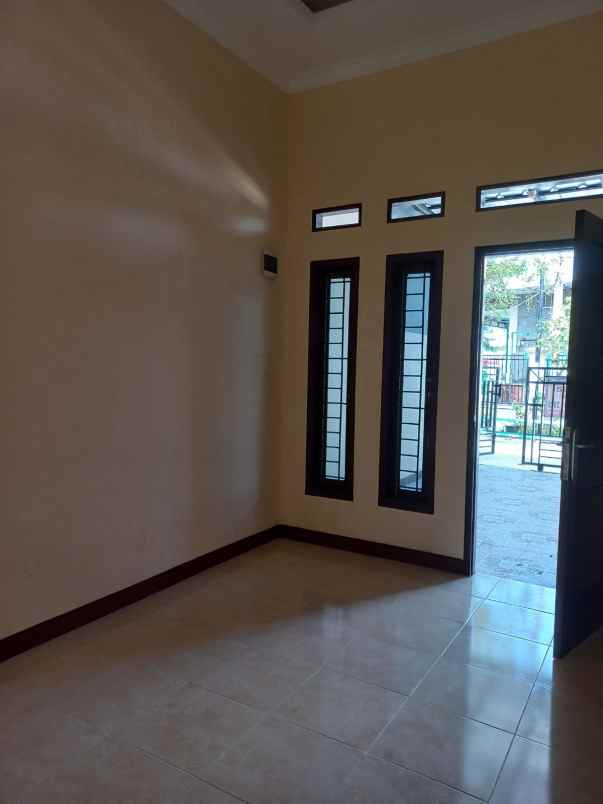jual rumah pup sektor 5 minimalis di bekasi k1122