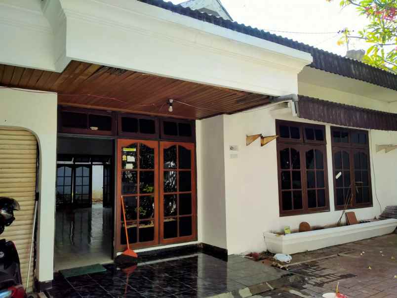 jual rumah siap huni di jalan kutisari kota surabaya