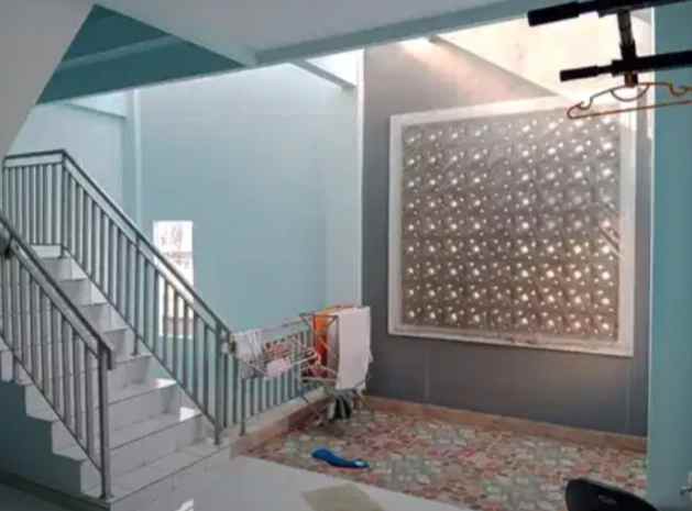 jual rumah taman palem lestari blok a jak bar