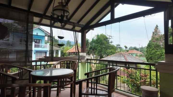 jual segera villa istana bunga lembang bandung