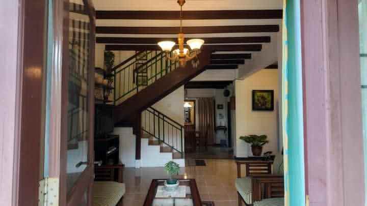jual segera villa istana bunga lembang bandung