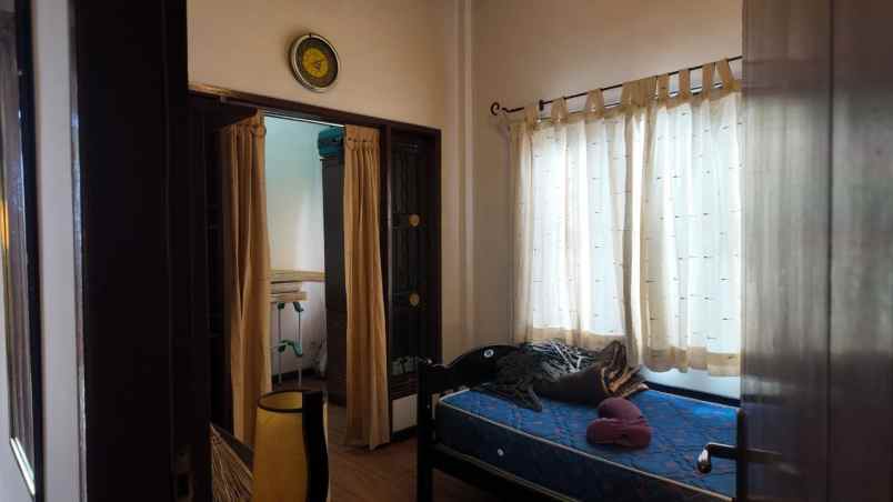 jual segera villa istana bunga lembang bandung