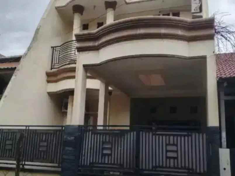 keren rumah 2 lantai siap huni di bintara loka