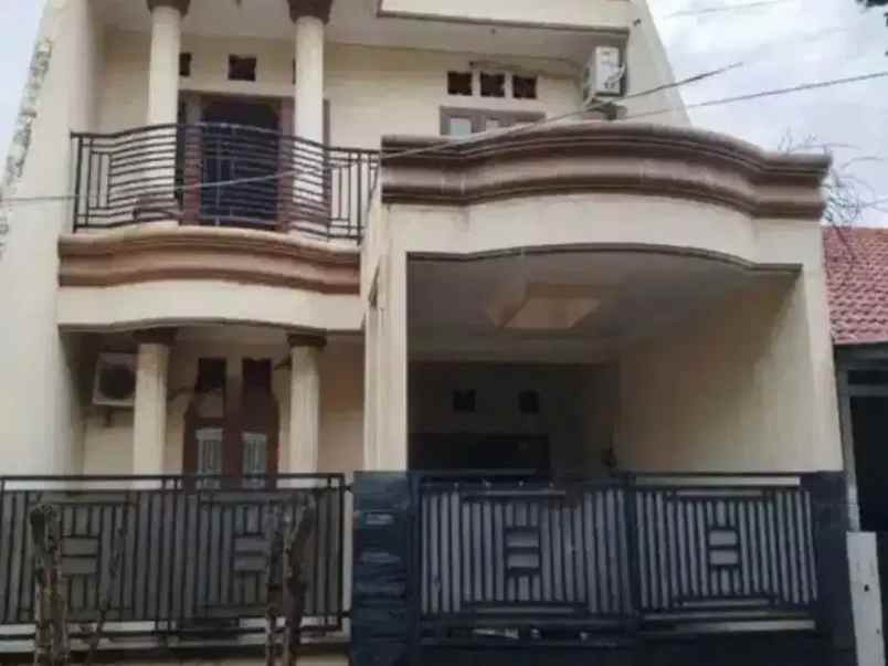 keren rumah 2 lantai siap huni di bintara loka