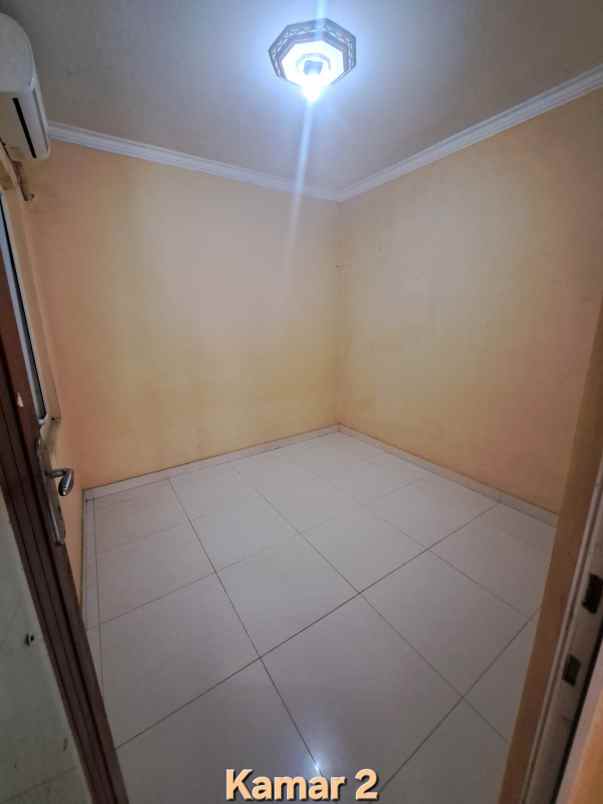 keren rumah 2 lantai siap huni di bintara loka