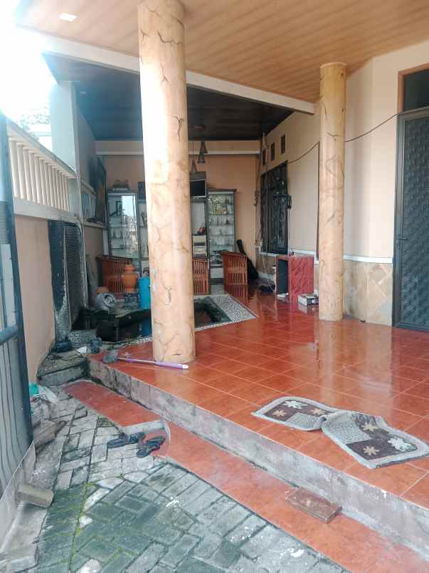 milik sendiri siap huni masih ditepati bangunan kokoh