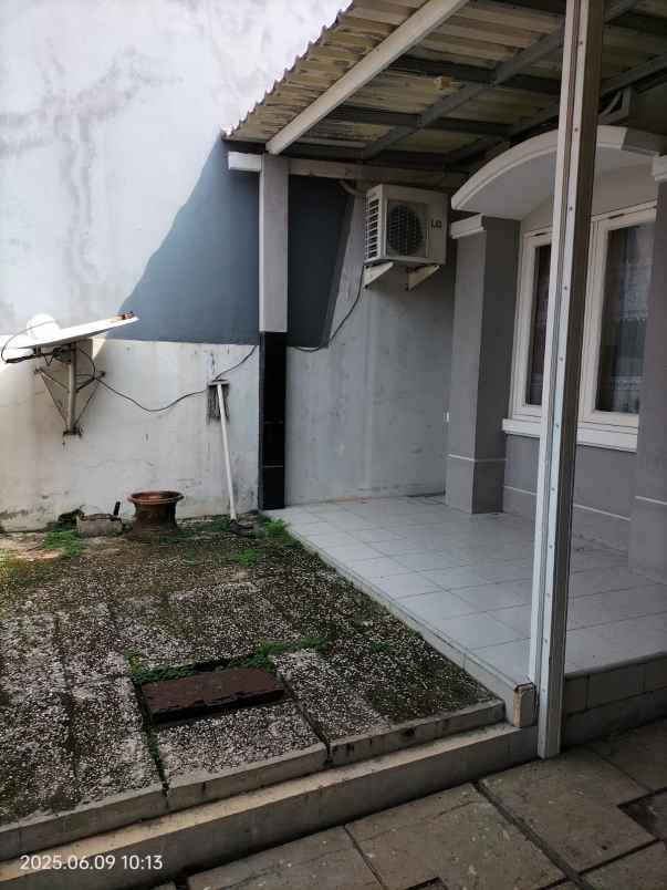 miliki rumah di pejuang estate bekasi kota c0548