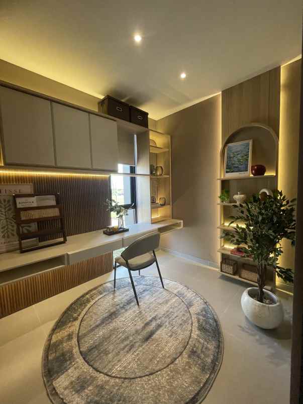 new project dian istana sidoarjo start 600 juta