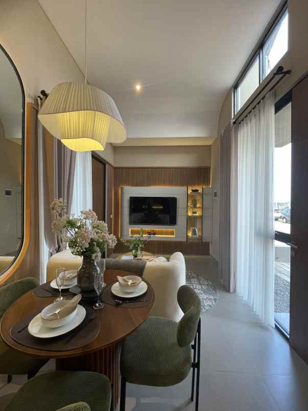 new project dian istana sidoarjo start 600 juta