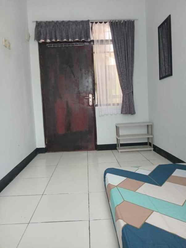 roi 12 rumah kost 28 kamar area cimindi cimahi