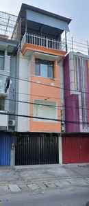 ruko raya klampis 4 lantai kondisi bagus siap pakai