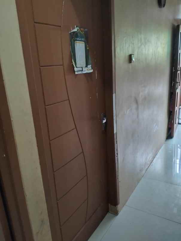 rumah 1 5 lantai siap huni di cijengkol bekasi