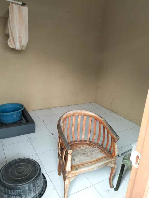 rumah 1 5 lantai siap huni di cijengkol bekasi