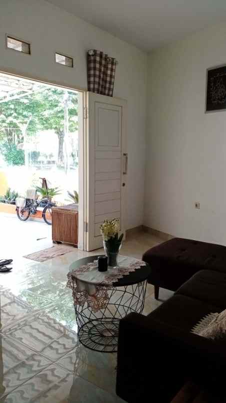 rumah 1 5 lt semi furnished pabuaran bogor